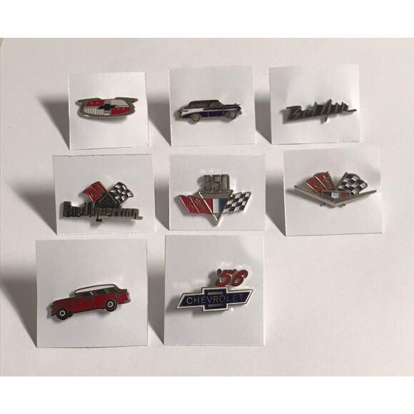 Vintage lapel pins - Picture 1 of 11